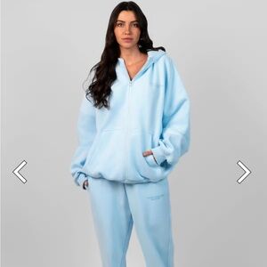 Comfrt Pastel Zip Hoodie NWOT